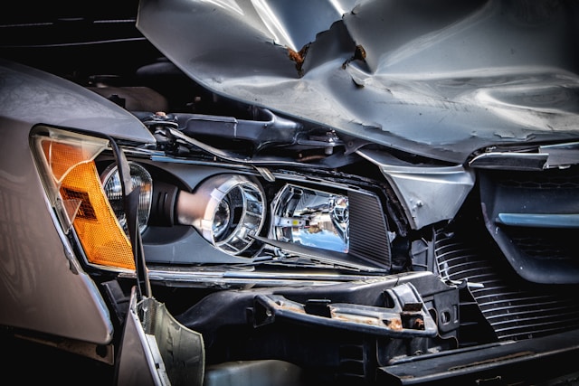How to Assess the Extent of Damage after an Auto Collision